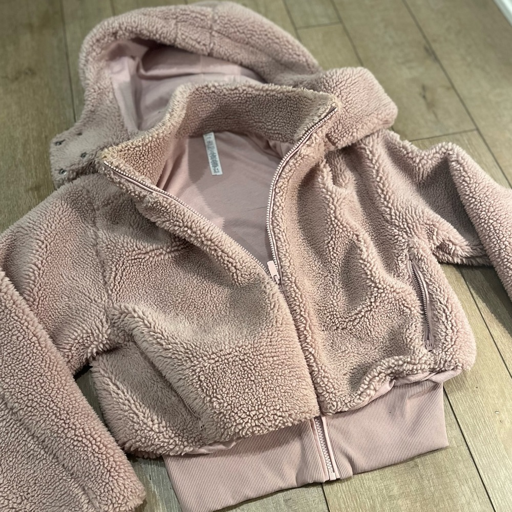 Women's Pink Alo Yoga Foxy